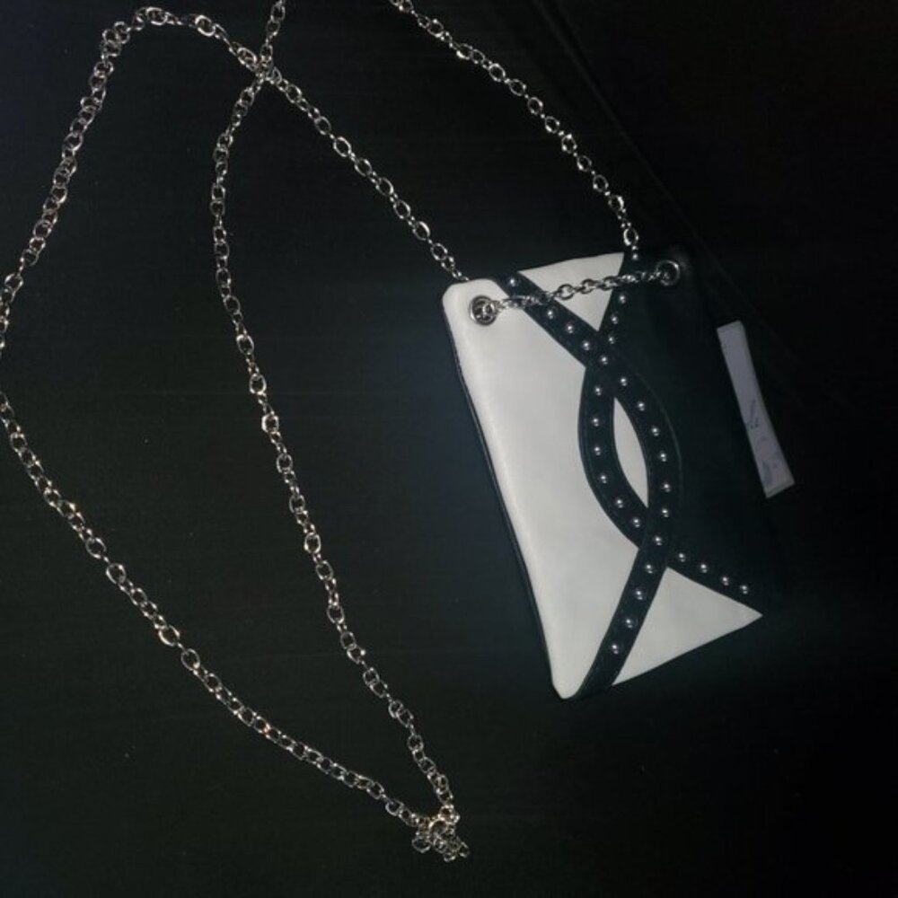 Black/White Cross-Pattern Chained Crossbody